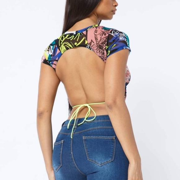 Graffiti crop top - Picture 2 of 4